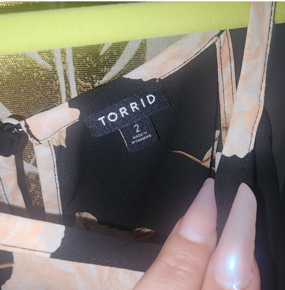 Nwot Torrid 2 Georgette Drop Waist Halter Top - Picture 4 of 6